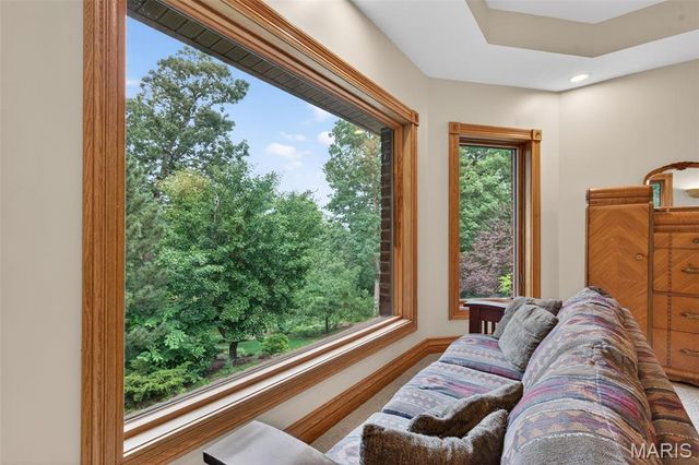 11445 Casa Nella Montagna, Marthasville, MO 63357