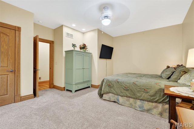 11445 Casa Nella Montagna, Marthasville, MO 63357