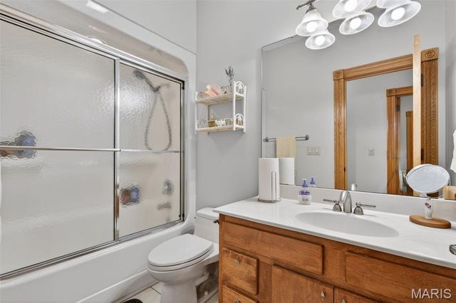 11445 Casa Nella Montagna, Marthasville, MO 63357