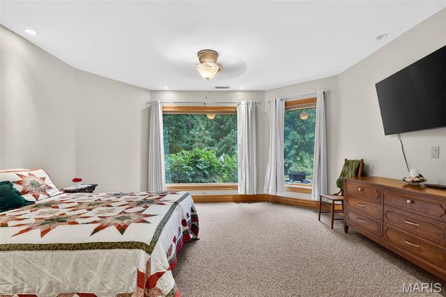 11445 Casa Nella Montagna, Marthasville, MO 63357