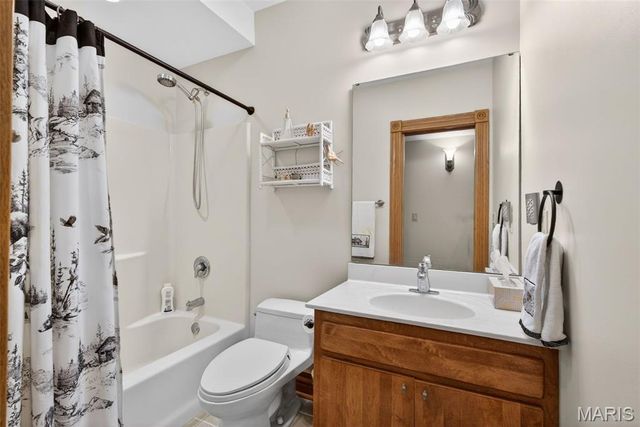 11445 Casa Nella Montagna, Marthasville, MO 63357