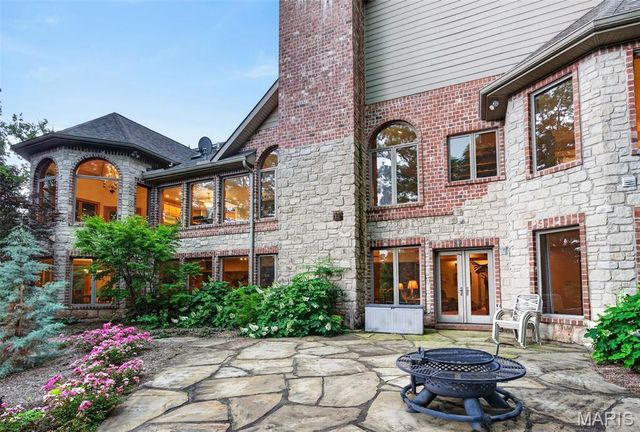 11445 Casa Nella Montagna, Marthasville, MO 63357