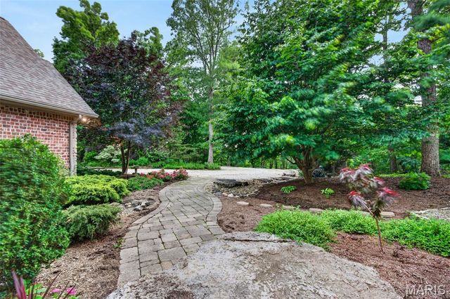11445 Casa Nella Montagna, Marthasville, MO 63357