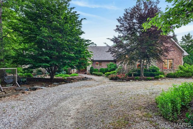 11445 Casa Nella Montagna, Marthasville, MO 63357