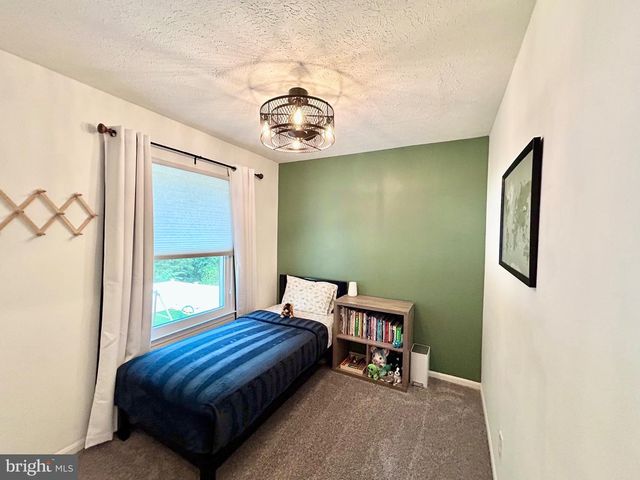 137 RAMSEY AVE, Marlton, NJ 08053
