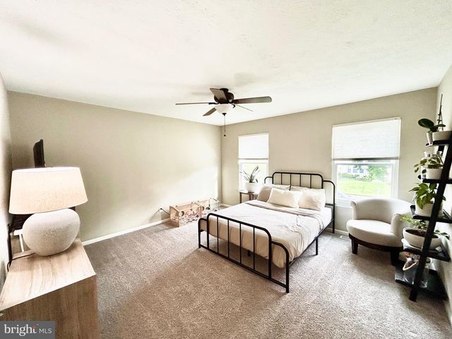 137 RAMSEY AVE, Marlton, NJ 08053