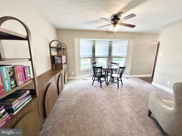 137 RAMSEY AVE, Marlton, NJ 08053