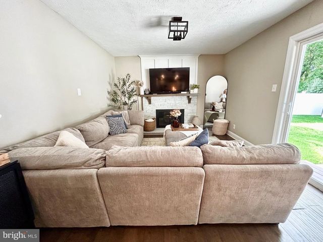 137 RAMSEY AVE, Marlton, NJ 08053