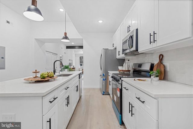 3211 CEDAR STREET # 204, Philadelphia, PA 19134
