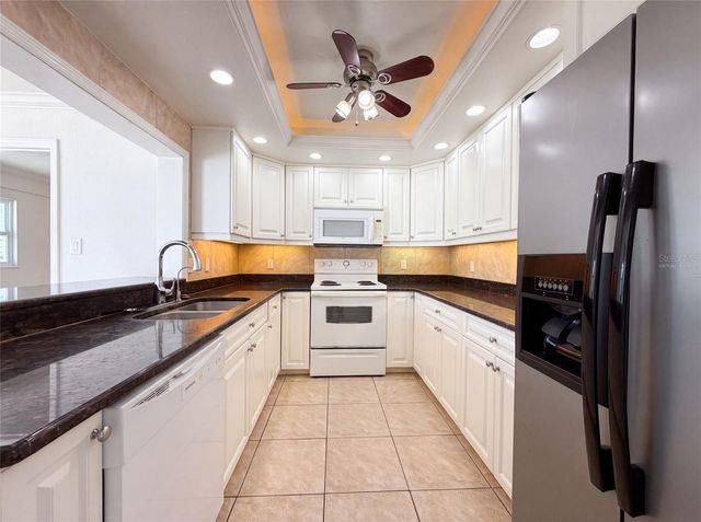 1672 JUPITER ROAD, Venice, FL 34293