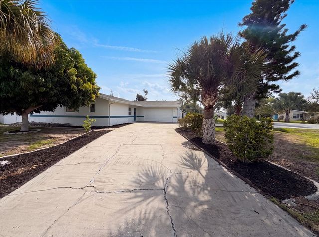 1672 JUPITER ROAD, Venice, FL 34293