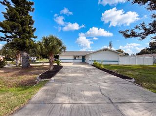 1672 JUPITER ROAD, Venice, FL 34293