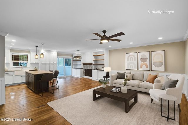 9305 Hi View Ln, Louisville, KY 40272