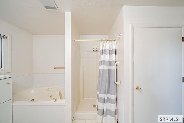 561 E 1200 N, Shelley, ID 83274