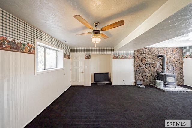561 E 1200 N, Shelley, ID 83274