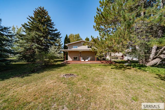 561 E 1200 N, Shelley, ID 83274