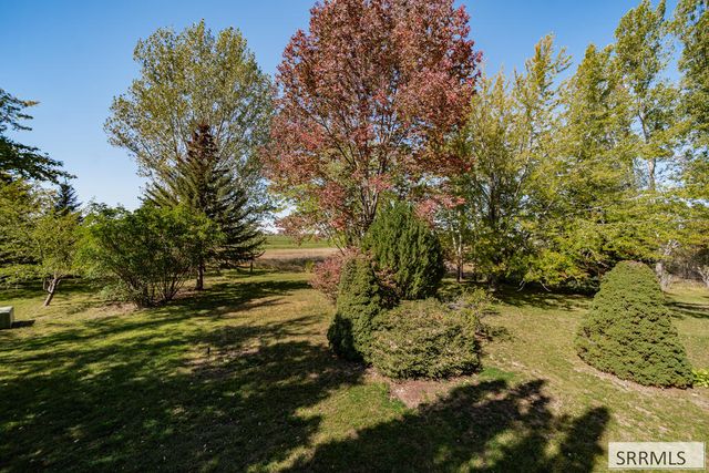 561 E 1200 N, Shelley, ID 83274
