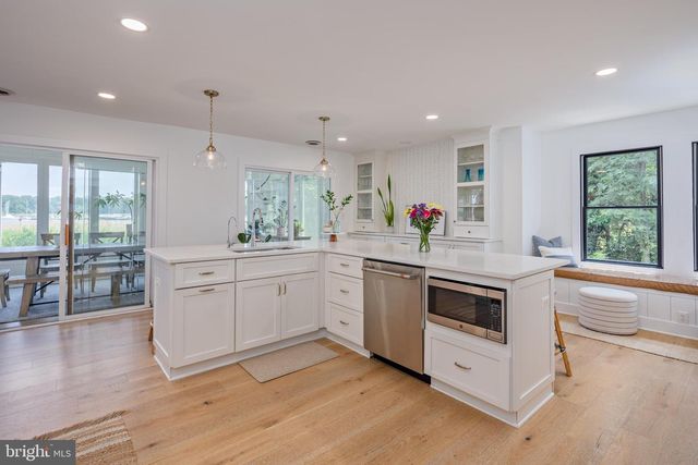 1018 MAGOTHY AVE, Arnold, MD 21012