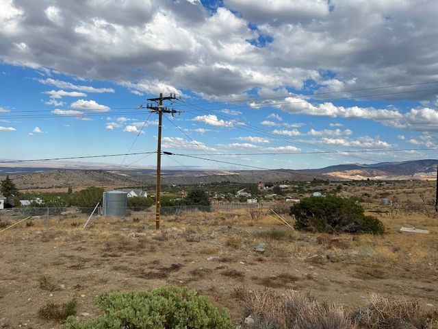 11890 Juniper Hills, Littlerock, CA 93543