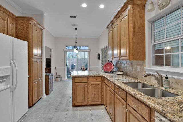 3635 Greenacres Place Drive 336, Bossier City, LA 71111