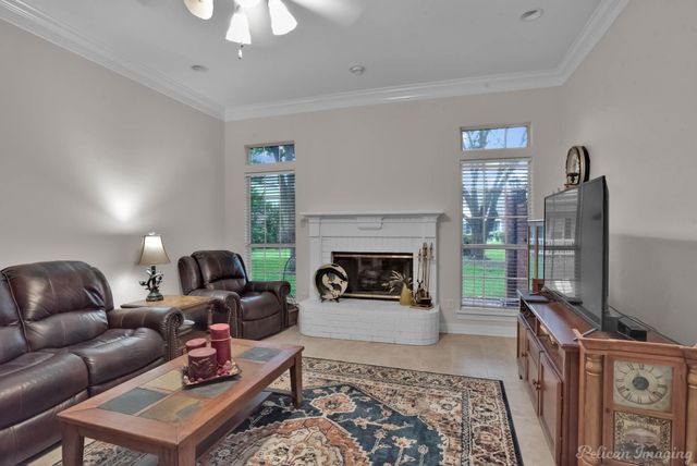 3635 Greenacres Place Drive 336, Bossier City, LA 71111