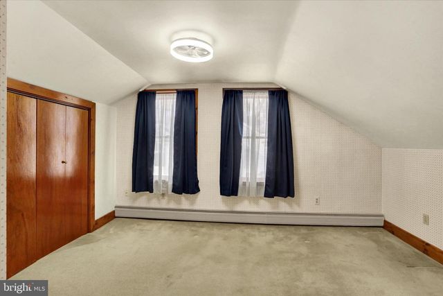 9250 JONESTOWN RD, Grantville, PA 17028