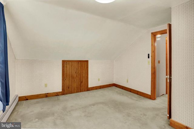 9250 JONESTOWN RD, Grantville, PA 17028