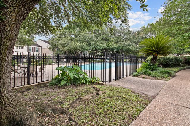 12997 Trail Hollow Drive, Houston, TX 77079