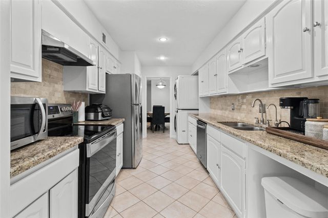 12997 Trail Hollow Drive, Houston, TX 77079