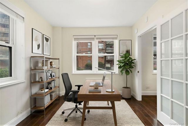 30 E Hartsdale Avenue 1H, Hartsdale, NY 10530