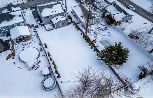 125 Kimberly Road, Colonia, NJ 07067