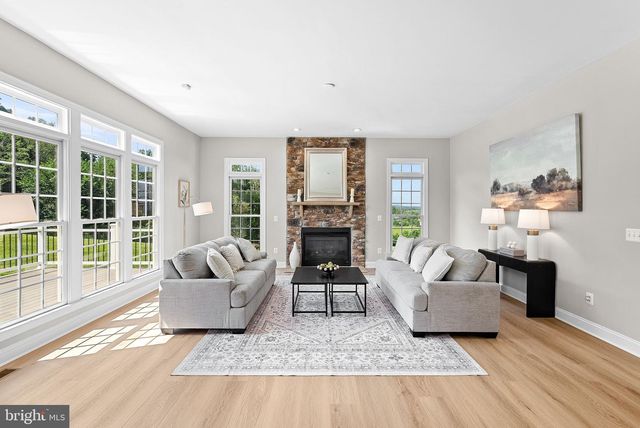 35396 GLENCOE CT, Round Hill, VA 20141