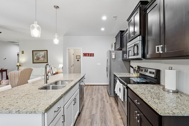 201 Patmore Lane, Nicholasville, KY 40356