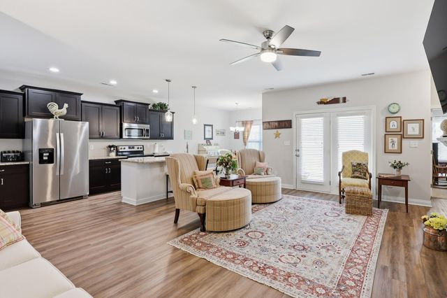201 Patmore Lane, Nicholasville, KY 40356