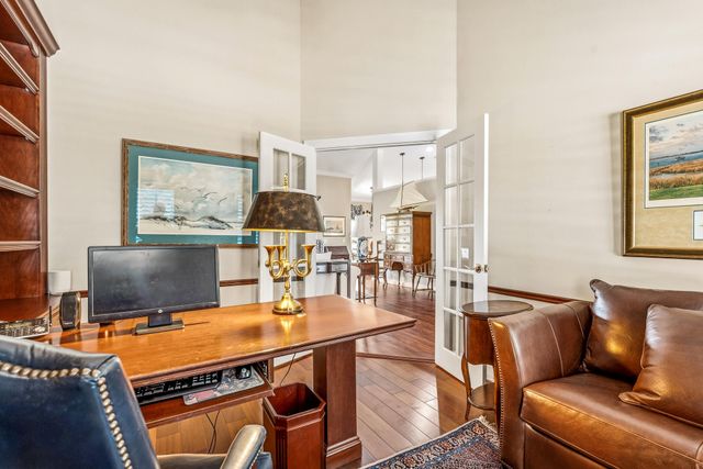 700 SUMMERWOOD Lane SW, Vero Beach, FL 32962