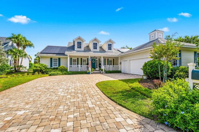 700 SUMMERWOOD Lane SW, Vero Beach, FL 32962