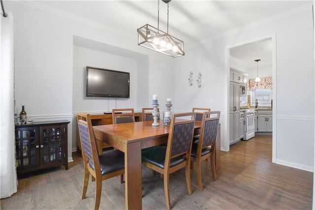 14310 S Summit Court, Olathe, KS 66062