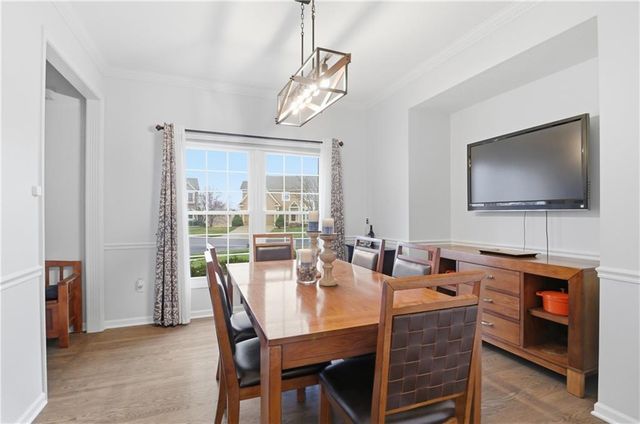 14310 S Summit Court, Olathe, KS 66062