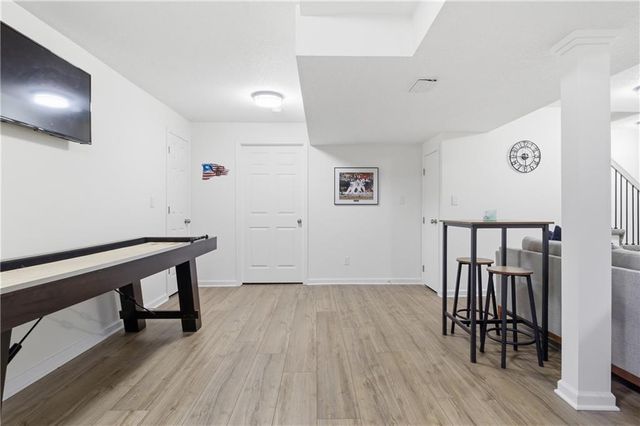 14310 S Summit Court, Olathe, KS 66062