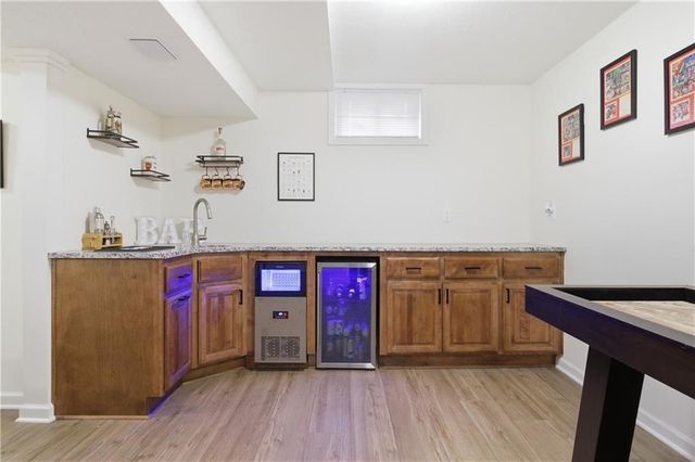 14310 S Summit Court, Olathe, KS 66062