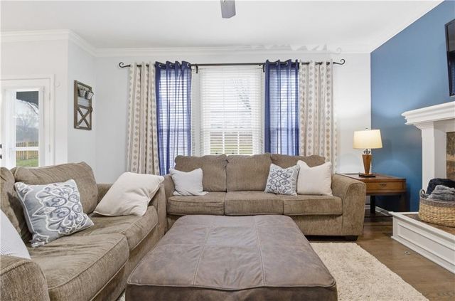 14310 S Summit Court, Olathe, KS 66062