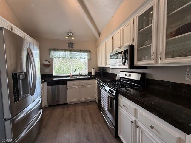 478 Shelburne Lane, Unit B, Simi Valley, CA 93065