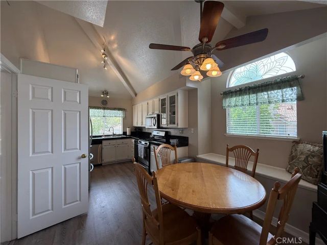 478 Shelburne Lane, Unit B, Simi Valley, CA 93065