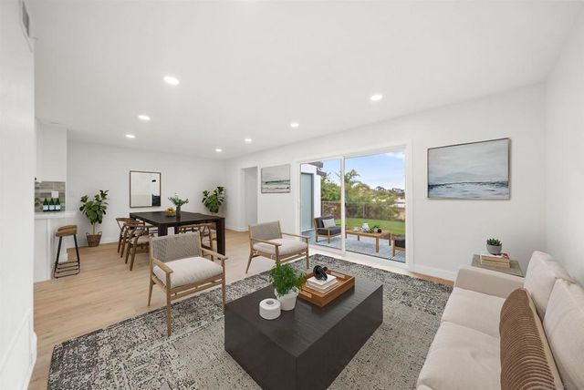 3270 Easy St, San Diego, CA 92105