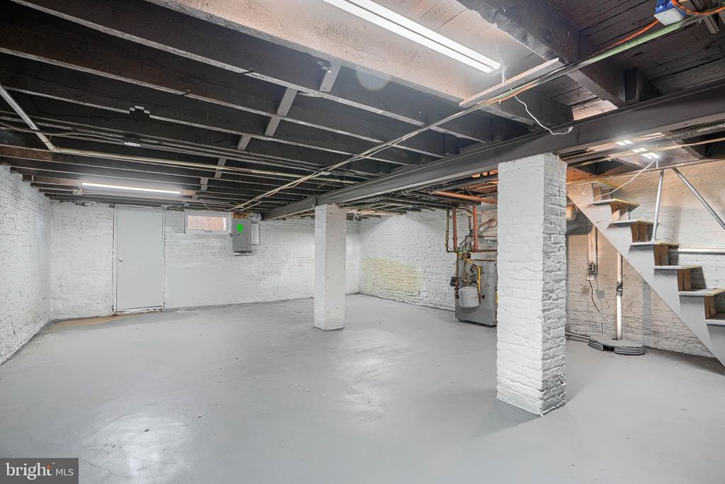 Image 38 of property listing at 1627 E 32ND ST, Baltimore, MD 21218