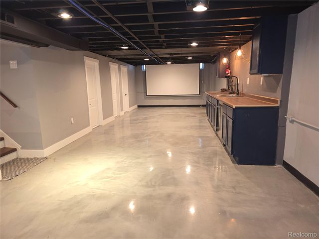 32863 Beacon Lane, Fraser, MI 48026