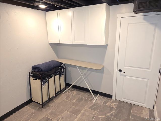 32863 Beacon Lane, Fraser, MI 48026