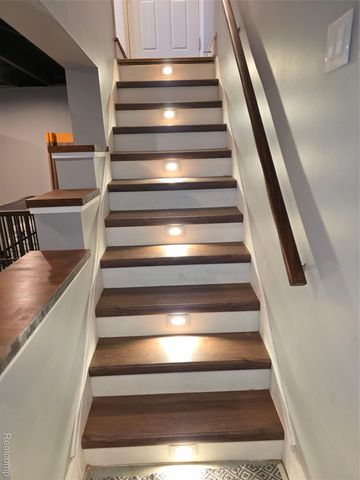 32863 Beacon Lane, Fraser, MI 48026