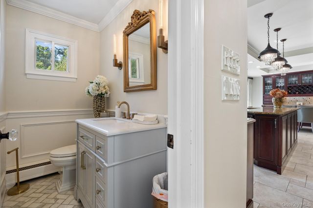 461 Wolf Hill Road, Dix Hills, NY 11746