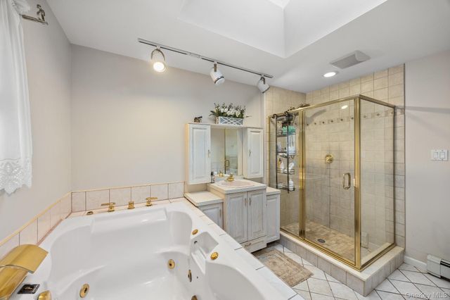 461 Wolf Hill Road, Dix Hills, NY 11746